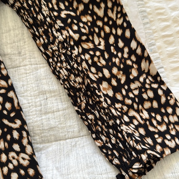 CALISTA Cheetah blouse size L - Picture 3 of 4